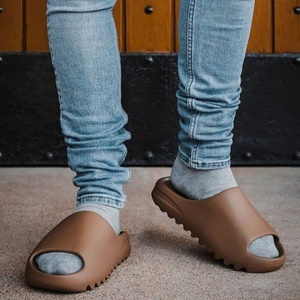 High Quality Slipper Round Toe Thick Bottom Breathable Non-Slip Lightweight Comfortable EVA Upper All Seasons Men's Women's - Product Image 4