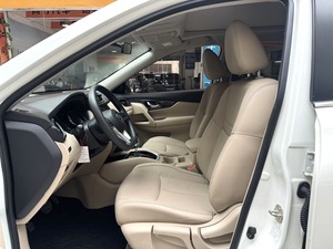 <span class=keywords><strong>Nissan</strong></span> X-Trail 2017 2.0L CVT XL 2WD Comfort Automático - Piezas Originales, Pintura Original, Autos Usados Sin Accidentes - Product Image 4