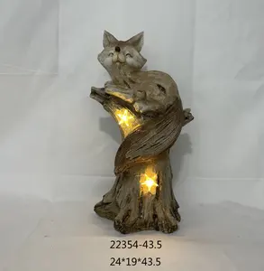 Trang trí ngoài trời sáng tạo Little Fox với ánh sáng mặt trời Vườn bức tượng ngoài trời bức tượng trang trí Nhựa vườn tượng