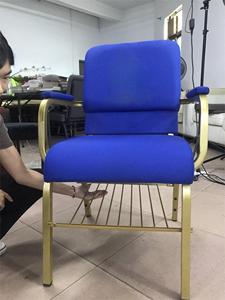 Sillas Apilables de Acero para Auditorio, Iglesia, Hotel y Teatro, con Acolchado y Reposabrazos, a Buen Precio y Duraderas, en Venta en Houston, Texas - Product Image 3