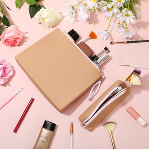 Fournisseur professionnel de trousses de maquillage en silicone personnalisées, pochettes cosmétiques imperméables, sacs à pinceaux en silicone, sacs de voyage pour maquillage en gros - Product Image 5