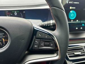 BYD Qin PLUS EV <span class=keywords><strong>2021</strong></span> Usado, 600km, Blanco, Sedán Eléctrico, Carga Rápida, Tracción Delantera - Product Image 5