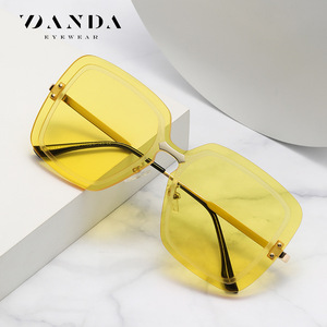Danda <b>Sunglasses</b> <b>Oversized</b> Square Frame Yellow Lens UV400 Protection Unisex Fashionable Style - Product Image 2