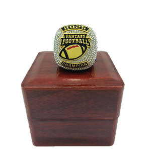 Anillo de Campeonato de Fútbol de Ensueño 2025, Colección de Anillos con Incrustaciones de Cristal en Forma de Corazón en Oro Rosa, Elegante Recuerdo para Regalo de Cumpleaños para Aficionados - Product Image 5