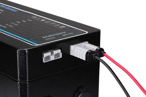 Rack de charge solaire portable 120Ah 24V 200Ah 12V <span class=keywords><strong>Parkside</strong></span> Prismatic Solid State LiFePO4 Batterie avec IP55 6000 cycles - Product Image 5