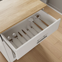 Chariot îlot central de cuisine en bois sur roues armoire de cuisine roulante avec porte en rotin, porte-serviettes, porte-épices et tiroir, blanc