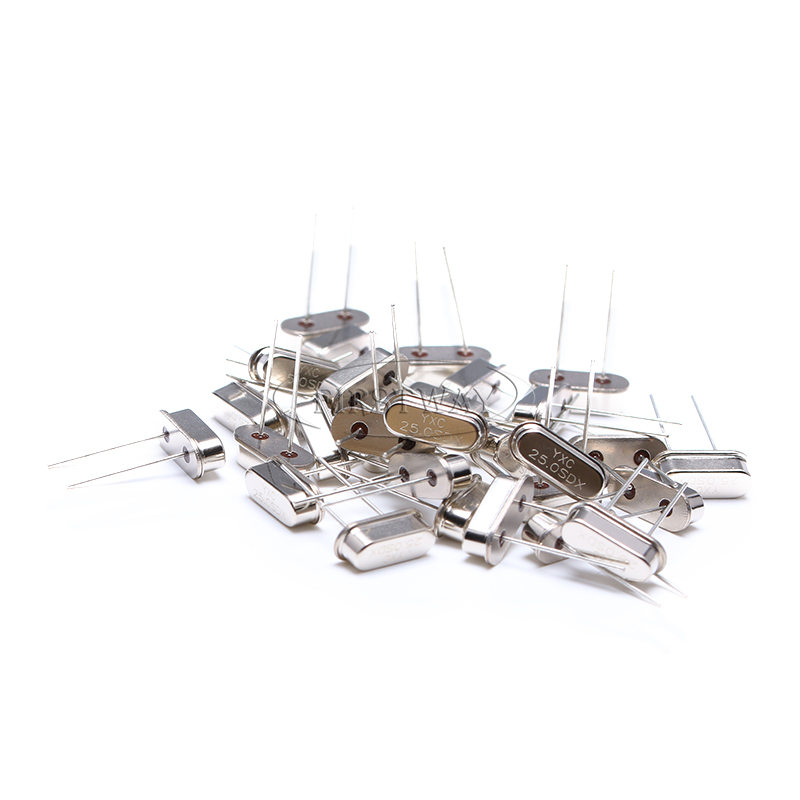 Оригинальный высокого качества с украшением в виде кристаллов 3,579545 МГц HC-49/США 20PF 20ppm TH HC-49S для поверхностного монтажа радиальные шины