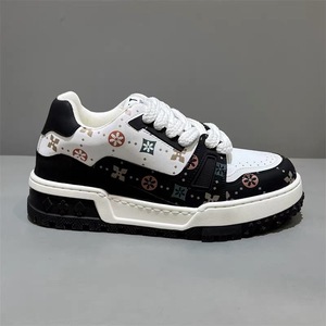 Nouvelles Chaussures de Luxe pour Hommes 2026 – Baskets Décontractées Basses à Lacets, Color Block, Polyvalentes et Tendance, Style Skate - Product Image 1