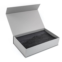 Boîte rigide de luxe de style livre, design gratuit, papier mat laminé, gaufrage personnalisé, insert en mousse EVA, fermeture magnétique