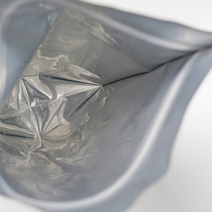 Bolsas Doypack Personalizadas de 5kg y 10kg, de Mylar y Papel de Aluminio, Resellables y Termoselladas, para Envasar Comida, Snacks y Golosinas para Mascotas (Perros y Gatos), con Logotipo - Product Image 6