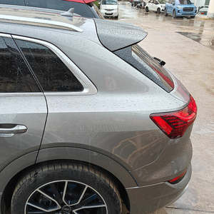 Aileron arrière en fibre de carbone sèche Roadinjoy <span class=keywords><strong>2023</strong></span>-2024 pour <span class=keywords><strong>Audi</strong></span> Q4 <span class=keywords><strong>E</strong></span>-<span class=keywords><strong>tron</strong></span> – Kit carrosserie de haute qualité, neuf, moulage direct - Product Image 3