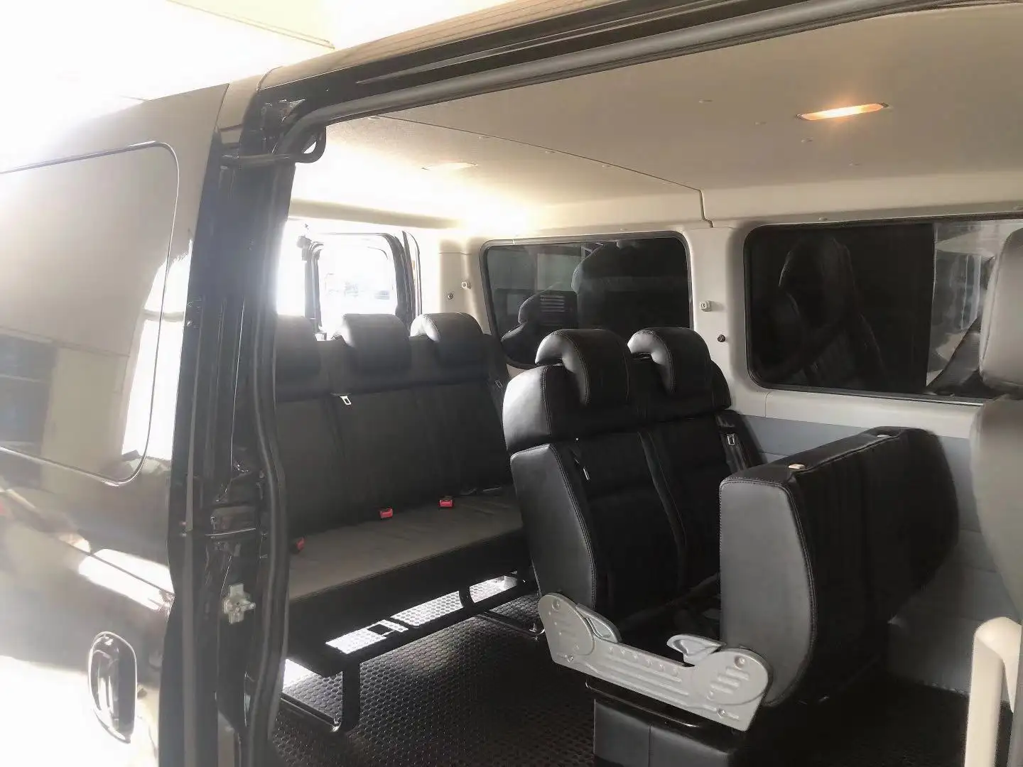 Toyota Hiace сиденье для кровати, модное индивидуальное откидное переделывание с регулируемым RV-фургоном, Складное Сиденье для пассажирских сидений