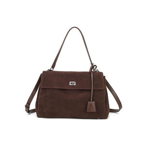 Grand <span class=keywords><strong>sac</strong></span> <span class=keywords><strong>cabas</strong></span> en daim personnalisé pour femmes <span class=keywords><strong>sac</strong></span> à bandoulière rétro en cuir <span class=keywords><strong>nubuck</strong></span> pour dames <span class=keywords><strong>sac</strong></span> besace - Product Image 6