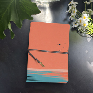 Cuaderno compacto A6 hecho a mano esencial para estudiantes de primer año universitarios, ideal para notas de conferencias y discusiones de seminarios con velero - Product Image 1