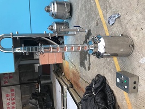 Columna de destilación de <span class=keywords><strong>flauta</strong></span> de vidrio con alcohol para el hogar, con placa de burbuja de cobre, 50 litros - Product Image 4