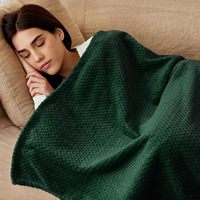 Couverture en polyester en stock d'usine, vente en gros, super douce et chaude, tissage Osaka, polaire corail, taille Queen, couverture de maison, jeté pour l'hiver