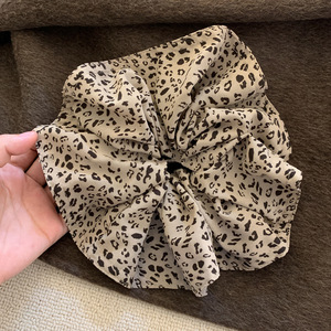 Coleteros Elásticos de Tela con Estampado de Leopardo Vintage para Mujer, Accesorios para el Cabello, 14 cm, Multi-Ocasión - Product Image 2