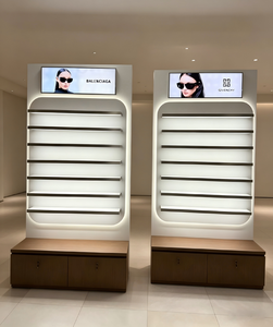 Vitrinas Personalizadas para Exhibición de Gafas |   Muebles para Ópticas y Soluciones Completas de Diseño de Tiendas para la Venta Minorista de Gafas - Product Image 1