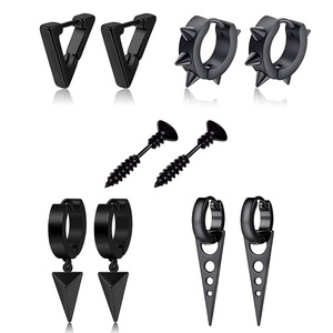 Juego de pendientes de aro triangulares de acero de titanio con diseño geométrico negro para un estilo moderno - Product Image 1