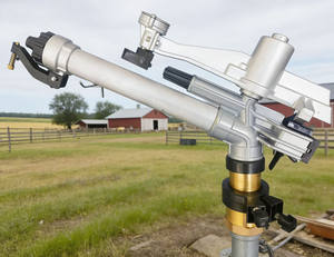 Canon d'arrosage robuste de 2 pouces à bras oscillant pour l'<span class=keywords><strong>irrigation</strong></span> agricole de grandes surfaces - Product Image 1