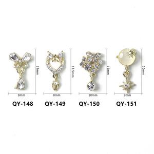 Venta al por mayor a granel de lujo 3D oro Metal <span class=keywords><strong>uñas</strong></span> encantos colgante de diamantes de imitación con diamantes de circón brillo salón decoración de <span class=keywords><strong>uñas</strong></span> suministros - Product Image 2