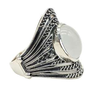 Anillo de piedra lunar arcoíris hecho a mano en plata de ley 925, ajustable, joyería fina para mujer, piedra de cristal pulida - Product Image 2