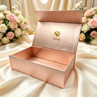 Boîte cadeau magnétique pliable rose avec logo personnalisé, matériaux recyclés, doublure en éponge, emballage en papier de luxe, impression brillante/mate