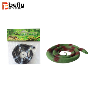 Modèle d'animal réaliste en plastique de <span class=keywords><strong>80</strong></span> cm, serpent jouet pour la décoration de table - Product Image 1