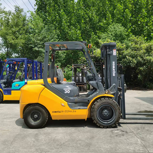 Montacargas Usado Komatsu FD/<span class=keywords><strong>FG30T</strong></span>-17 Original y Económico para Carga y Descarga Pesada en Estaciones de Carga de Contenedores - Product Image 4
