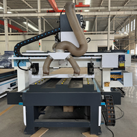 Machine de fraisage CNC industrielle 1325 pour le bois, avec table à vide et changeur d'outils automatique, pour la fabrication de meubles en bois