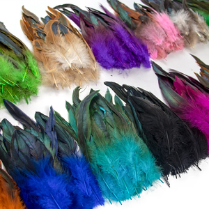 Plumas <span class=keywords><strong>de</strong></span> gallo Schlappen teñidas en racimo <span class=keywords><strong>de</strong></span> 5-7 pulgadas al por mayor, en hilo <span class=keywords><strong>para</strong></span> decoración <span class=keywords><strong>de</strong></span> ropa <span class=keywords><strong>de</strong></span> carnaval y costura - Product Image 1