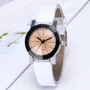 Montre à quartz pour femmes, décontractée, à la mode, pour les amoureux d'affaires - Product Image 6
