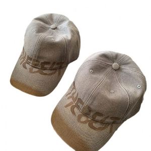 Casquette de baseball rétro américaine pour femme, style vieilli avec lettres, petite visière large et dessus souple - Product Image 6