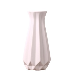 Jarrón de Cerámica de Diseño Nórdico, Creativo, Blanco, Liso, Estilo Artesanal, Decoración Moderna para el Hogar con Estilo Hidropónico, Estilo Decorativo - Product Image 4