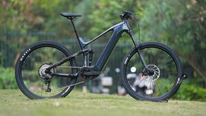 <span class=keywords><strong>Bicicleta</strong></span> Eléctrica EBike EM10 <span class=keywords><strong>de</strong></span> Fibra <span class=keywords><strong>de</strong></span> Carbono M560 48V 750W <span class=keywords><strong>con</strong></span> <span class=keywords><strong>Batería</strong></span> Oculta, <span class=keywords><strong>Bicicleta</strong></span> Eléctrica <span class=keywords><strong>de</strong></span> <span class=keywords><strong>Montaña</strong></span> <span class=keywords><strong>de</strong></span> 27.5/29 Pulgadas para Adultos, M6100-12 velocidades - Product Image 5