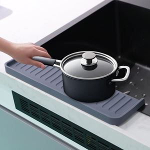 Protections de bord de lavabo en silicone avec ventouse, protection anti-éclaboussures multifonction pour évier, protections de comptoir pour évier de cuisine - Product Image 5