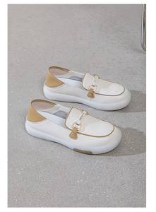 Nouveau Style automne sans lacet paresseux mocassins femmes décontracté chaussures blanches Jiangxi gros <span class=keywords><strong>pied</strong></span> <span class=keywords><strong>large</strong></span> plat <span class=keywords><strong>grande</strong></span> <span class=keywords><strong>taille</strong></span> bouche peu profonde - Product Image 5