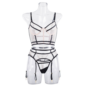 Lusha <span class=keywords><strong>AliExpress</strong></span> – Ensemble séparé de lingerie <span class=keywords><strong>sexy</strong></span> noire trois pièces à armatures et découpes, modèle LS1518, best-seller - Product Image 5