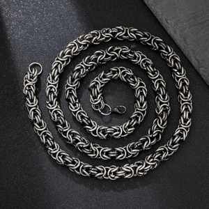 Collar de Cadena Bizantina Negra Vintage de Alta Calidad ZorynJewelry, Acero Inoxidable 316L, Envío Inmediato, Aniversario - Product Image 2