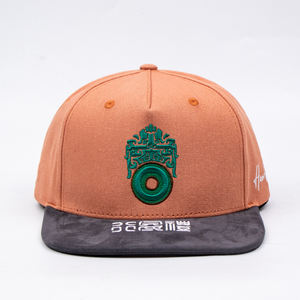 قبعة سناباك بحافة مسطحة من جلد الغزال القطني المغسول مع جلد الغزال 3d التطريز 5 ألواح بغطاء خلفي سناباك بلونين - Product Image 2