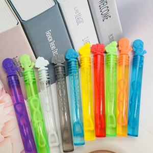 لعبة فقاعات صيفية ممتعة للأطفال - عصا فقاعات خارجية صغيرة - Product Image 4