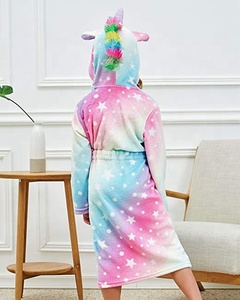 Mameluco <span class=keywords><strong>de</strong></span> franela <span class=keywords><strong>de</strong></span> dibujos animados <span class=keywords><strong>de</strong></span> unicornio y Manta con capucha invierno adecuado <span class=keywords><strong>pijama</strong></span> <span class=keywords><strong>de</strong></span> bebé conjunto <span class=keywords><strong>de</strong></span> ropa <span class=keywords><strong>de</strong></span> cama <span class=keywords><strong>para</strong></span> niños prendas <span class=keywords><strong>de</strong></span> vestir ropa - Product Image 3