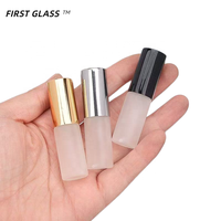 Flacon pulvérisateur de parfum vide de 5 ml, en verre givré mat, vaporisateur de voyage rechargeable, mini vaporisateur pour emballage de parfum cosmétique