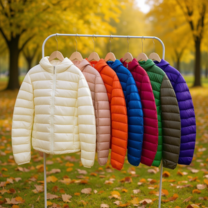 Mr7427 Giacca Imbottita Leggera da Donna S M L XL Taglie Forti con Cappuccio Calda e Confortevole - Product Image 3