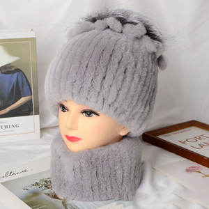Écharpe <span class=keywords><strong>et</strong></span> chapeau en fourrure de lapin épais d'hiver pour femmes ensemble chaud chapeau dôme plat avant-toit avec écharpe assortie - Product Image 2