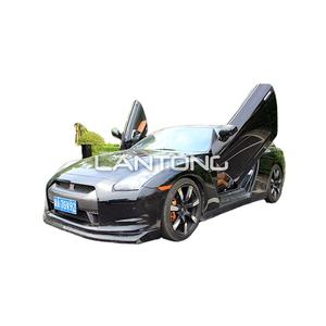 ชุดติดตั้งประตูแบบแลมโบฟรีค่าขนส่ง ชุดประตูแนวตั้งแบบ Bolt-on ชิ้นส่วนตัวถังรถยนต์ กันชน สำหรับ <span class=keywords><strong>GTR</strong></span> - Product Image 1