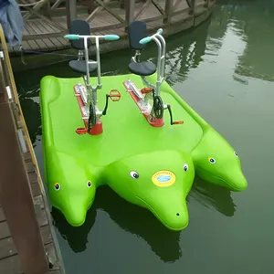 Pedal de esporte do parque aquático ao ar livre, forma de dolphin, barco, bicicleta de água