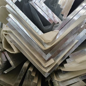 Angles en aluminium poli 50x50 <span class=keywords><strong>40x40</strong></span> 30x30 20x20 Décoration industrielle Supports en aluminium Série 6000 Application pour portes et fenêtres - Product Image 6