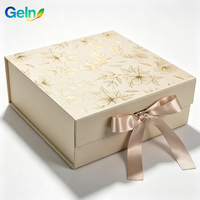 Boîte pliable magnétique style livre en carton gris, motif floral blanc crème et or, avec ruban de fermeture, pour cadeaux, vente en gros, commande en vrac