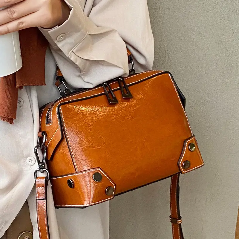 Shoulder Bag Handbag Oil Wax Soft Leather Lady Hand-held Shoulder Bag Fashion Messenger Bag Women Handbags Designer Crossbody